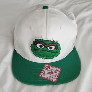 Oscar the grouch snapback